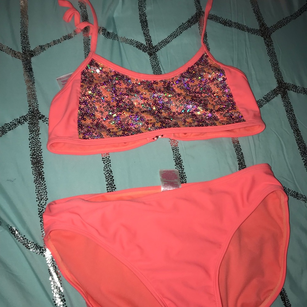 bathing suit